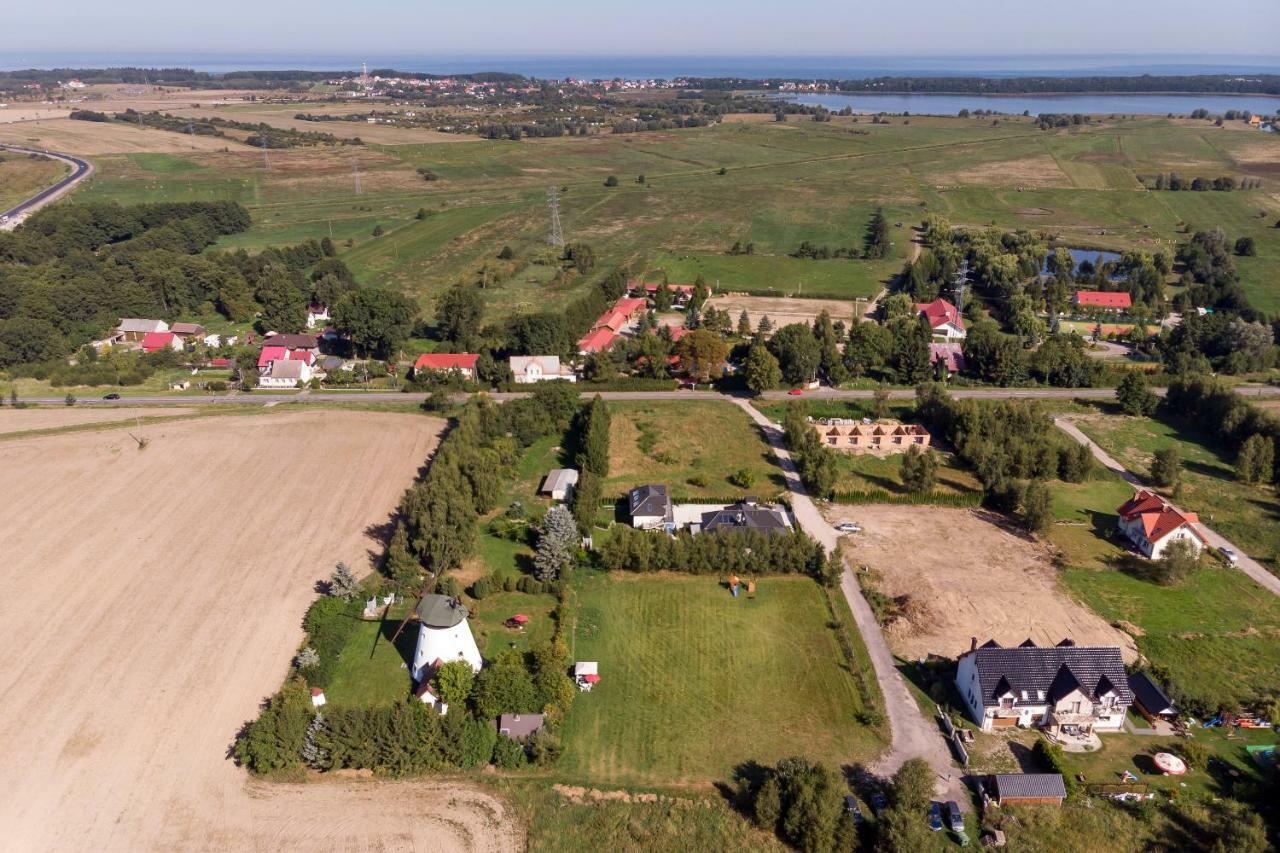 Windmill vacation home in Ledzin near Baltic Sea Niechorze Esterno foto