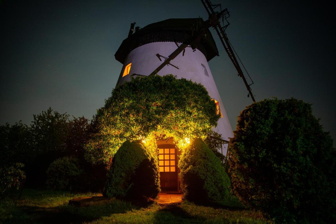 Windmill vacation home in Ledzin near Baltic Sea Niechorze Esterno foto